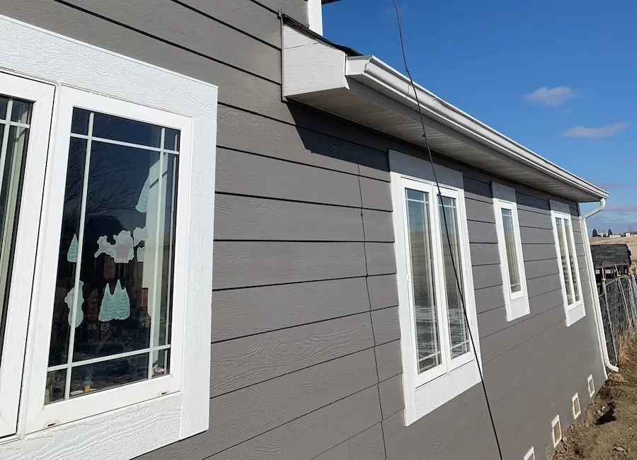 Professional siding installation in Calgary by Peakline Roofing